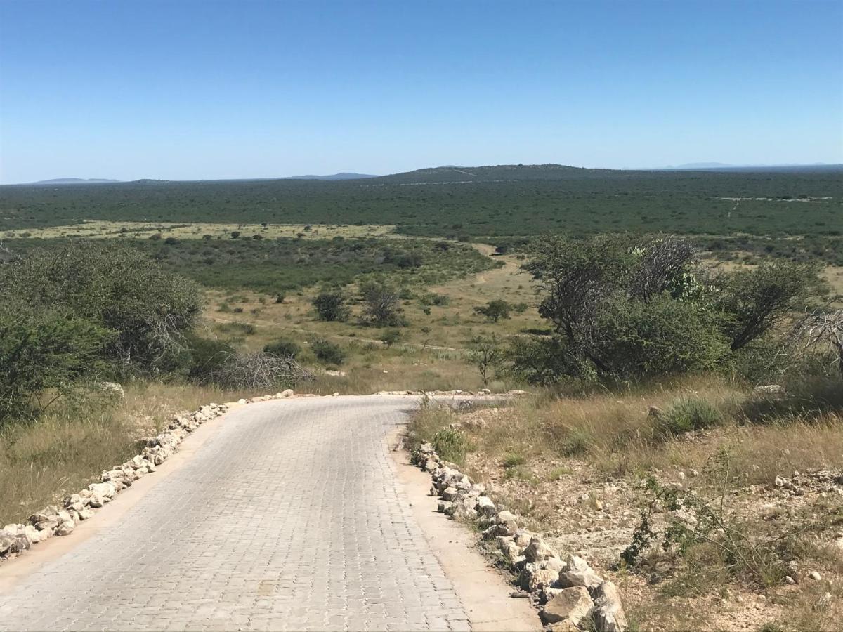 אוצ'יווארונגו Aloegrove Safari Lodge מראה חיצוני תמונה